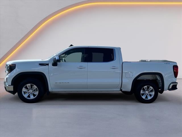 Photo of 2024 Summit White GMC Sierra 1500