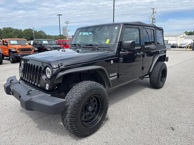 Photo of 2017 Black Clearcoat Jeep Wrangler Unlimited