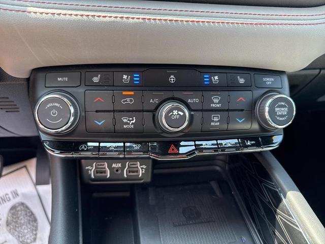 Photo of 2024 Frostbite Dodge Durango