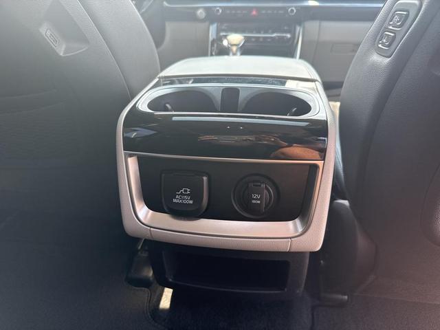 Photo of 2022 Flare Red Kia Carnival
