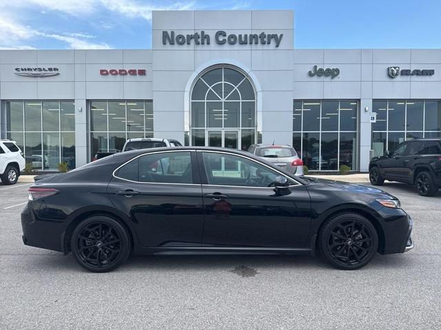 Photo of 2022 Black Toyota Camry