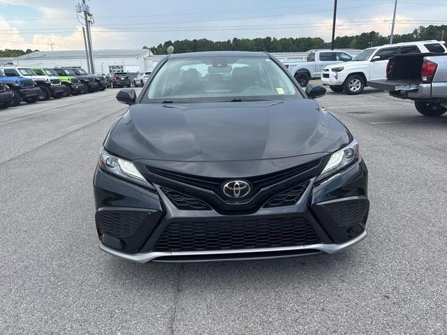 Photo of 2022 Black Toyota Camry