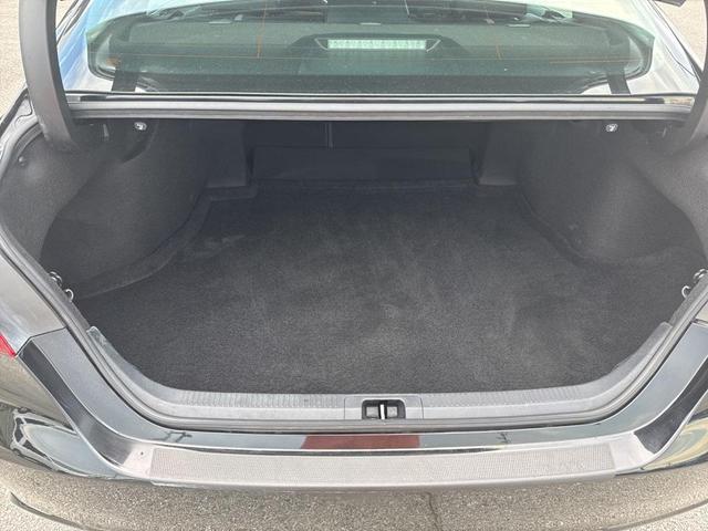 Photo of 2022 Black Toyota Camry