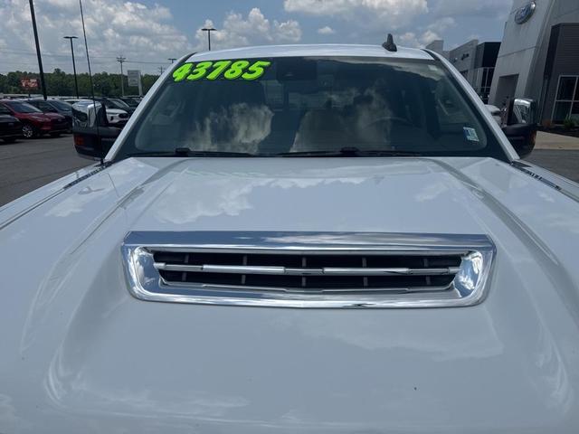 Photo of 2018 Summit White Chevrolet Silverado 2500