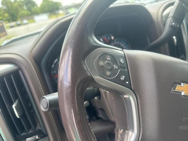 Photo of 2018 Summit White Chevrolet Silverado 2500