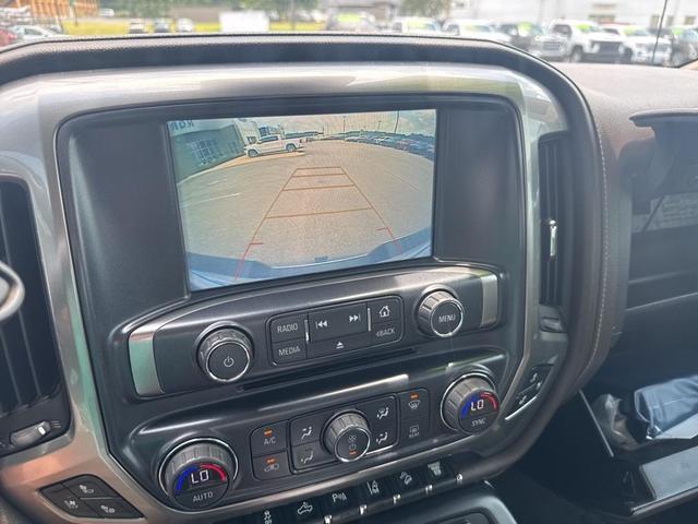 Photo of 2018 Summit White Chevrolet Silverado 2500