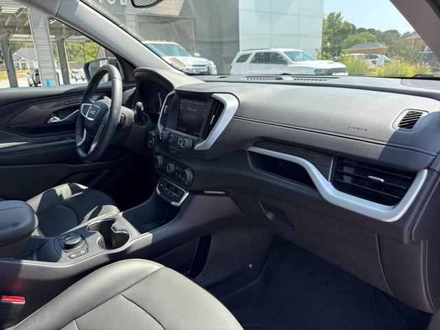 Photo of 2024 Ebony Twilight Metallic GMC Terrain