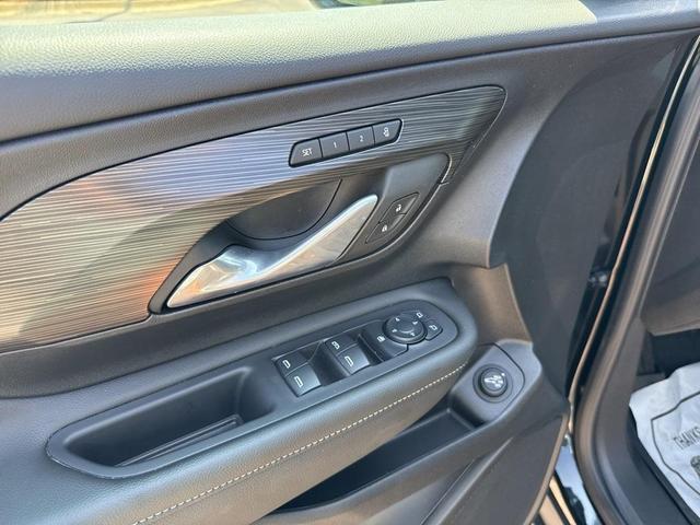 Photo of 2024 Ebony Twilight Metallic GMC Terrain