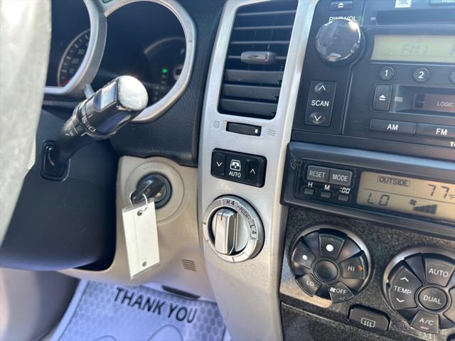 Photo of 2003 Natural White Toyota 4Runner