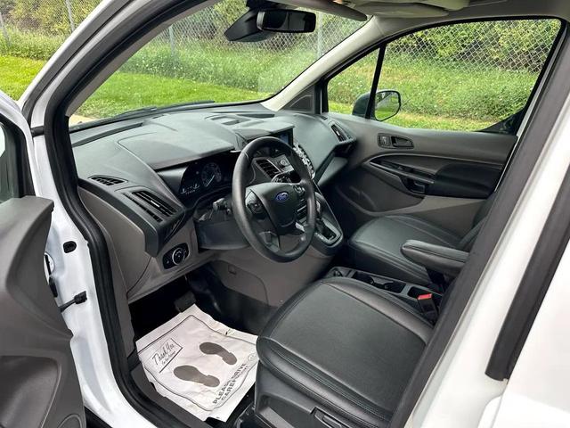Photo of 2022 Frozen White Ford Transit Connect