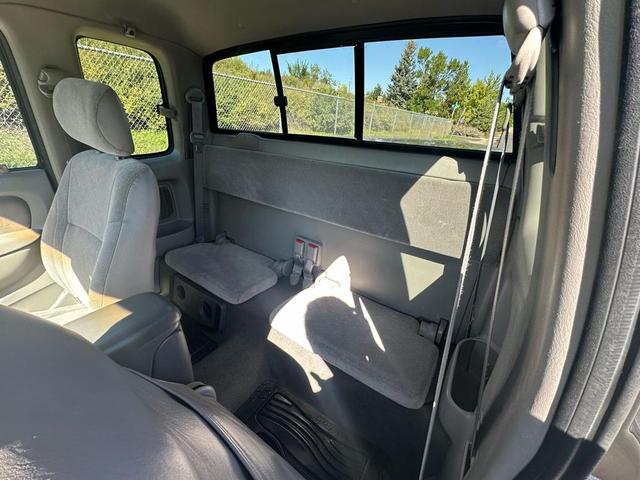 Photo of 2004 Black Sand Pearl Toyota Tacoma
