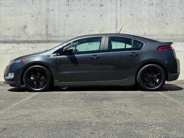 Photo of 2015 Black Chevrolet Volt