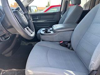 Photo of 2013 white RAM 1500