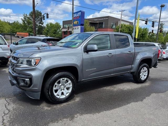 Photo of 2022 gray Chevrolet Colorado