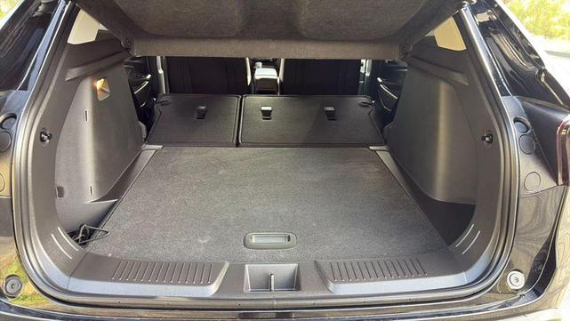 Photo of 2025 Mosaic Black Metallic Chevrolet Trax