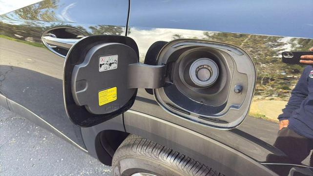 Photo of 2025 Mosaic Black Metallic Chevrolet Trax