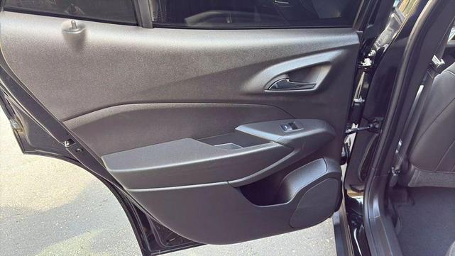 Photo of 2025 Mosaic Black Metallic Chevrolet Trax