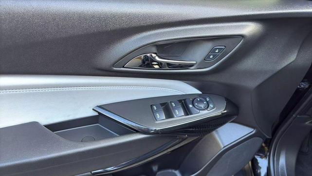 Photo of 2025 Mosaic Black Metallic Chevrolet Trax