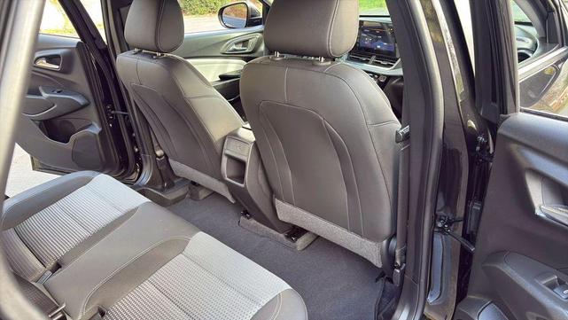 Photo of 2025 Mosaic Black Metallic Chevrolet Trax