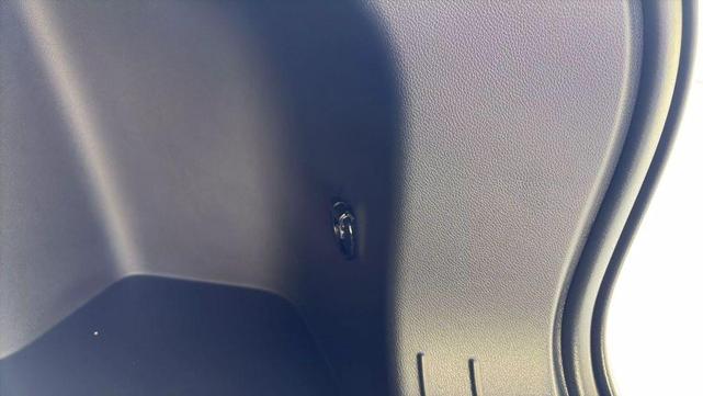 Photo of 2025 Mosaic Black Metallic Chevrolet Trax