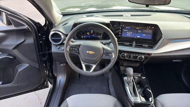 Photo of 2025 Mosaic Black Metallic Chevrolet Trax