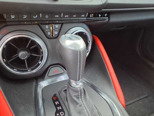 Photo of 2024 Summit White Chevrolet Camaro