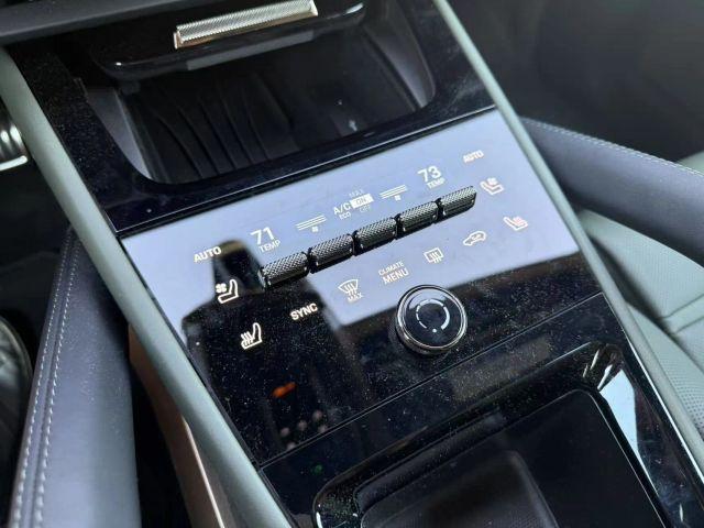 Photo of 2025 Chalk Porsche Cayenne E-Hybrid