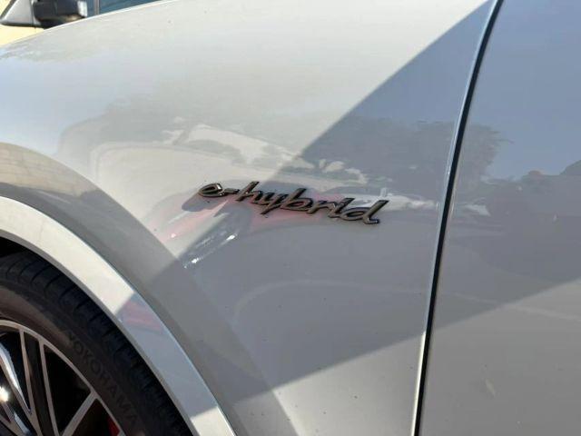 Photo of 2025 Chalk Porsche Cayenne E-Hybrid