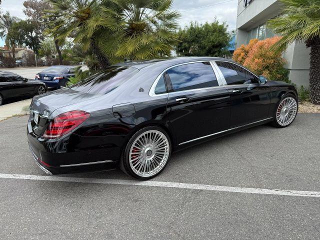Photo of 2019 Black Mercedes-Benz Maybach S 560