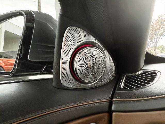 Photo of 2019 Black Mercedes-Benz Maybach S 560