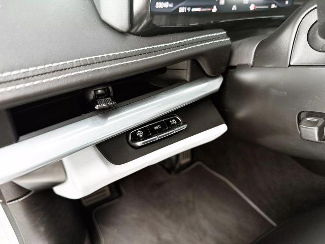 Photo of 2021 Silver Chevrolet Corvette