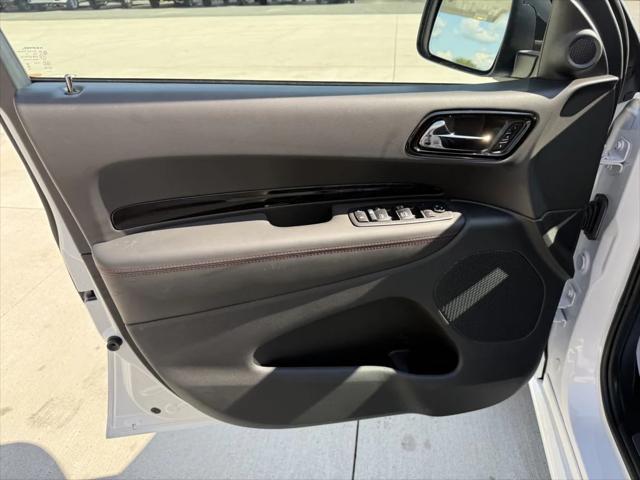 Photo of 2025 White Knuckle C Dodge Durango