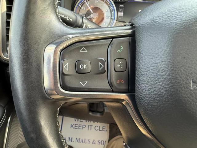 Photo of 2020 Diamond Black Crystal Pearlcoat RAM 1500