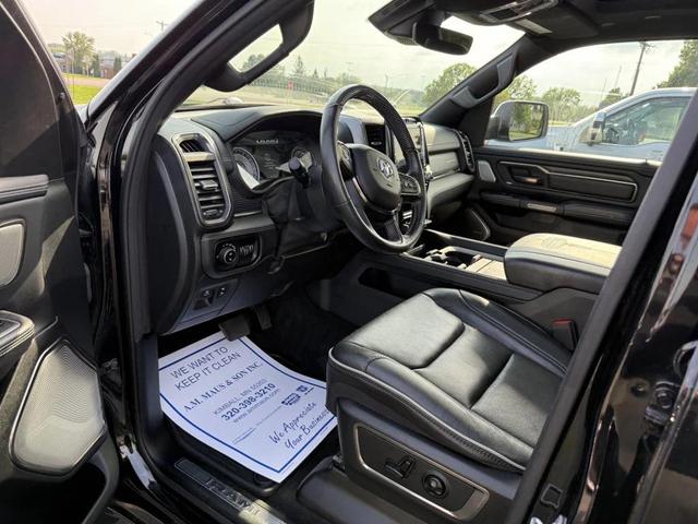 Photo of 2020 Diamond Black Crystal Pearlcoat RAM 1500