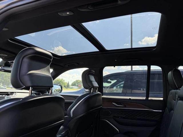 Photo of 2025 Baltic Gray Metallic Clearcoat Jeep Grand Cherokee
