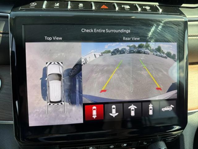 Photo of 2025 Baltic Gray Metallic Clearcoat Jeep Grand Cherokee