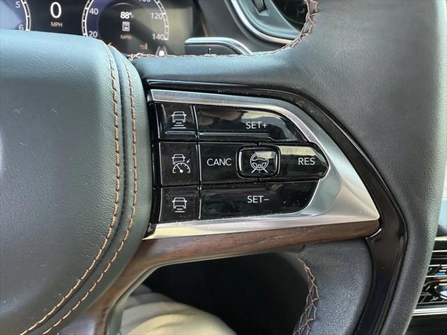 Photo of 2025 Baltic Gray Metallic Clearcoat Jeep Grand Cherokee