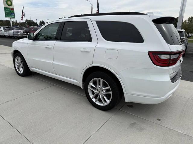 Photo of 2022 White Knuckle Clearcoat Dodge Durango