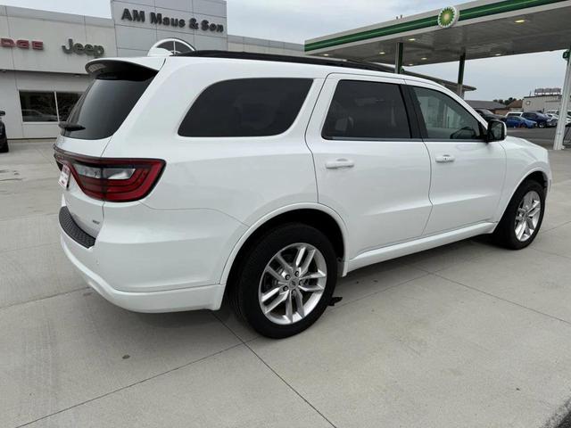 Photo of 2022 White Knuckle Clearcoat Dodge Durango