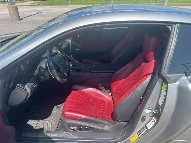 Photo of 2018 Silver Lexus LC 500