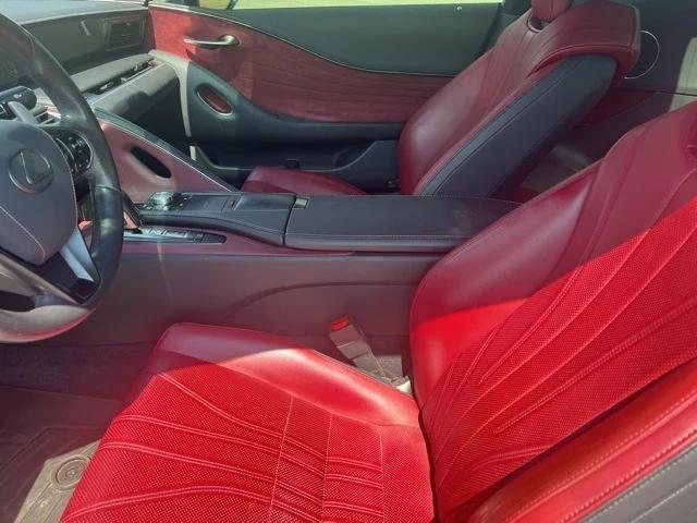 Photo of 2018 Silver Lexus LC 500