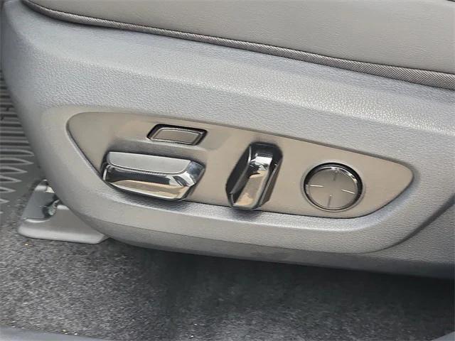 Photo of 2025 Celestial Silve Lexus TX 350