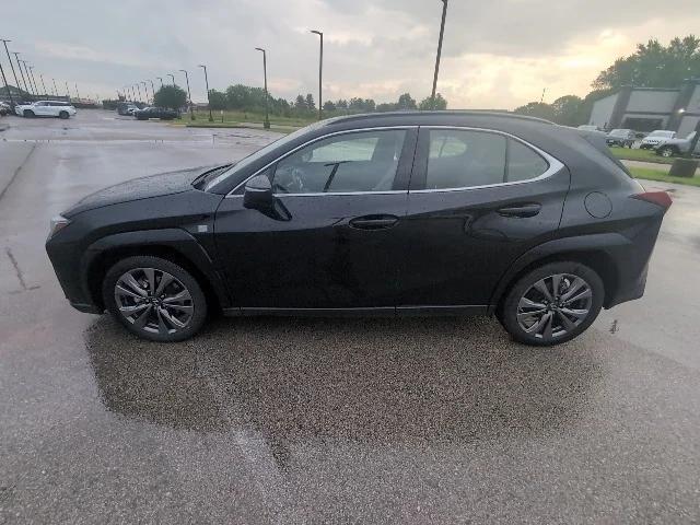 Photo of 2025 Obsidian Lexus UX 300h
