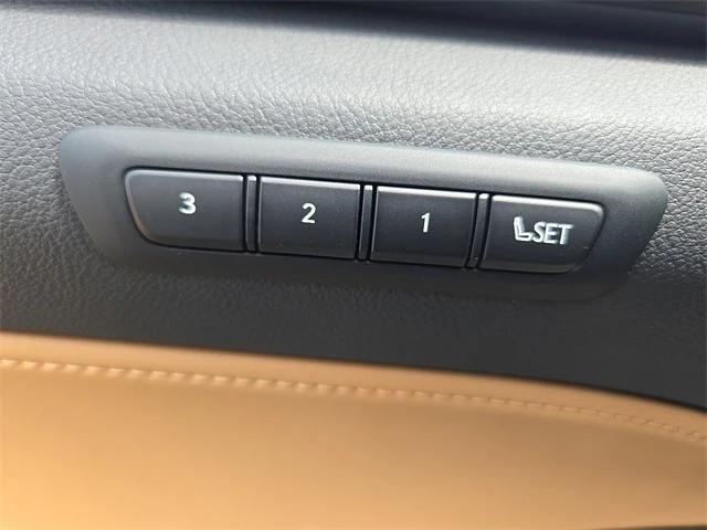 Photo of 2022 Cloudburst Gray Lexus NX 350h