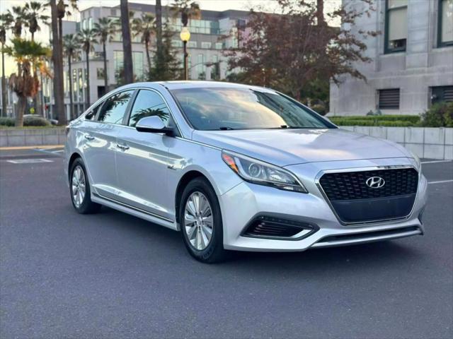 2016 Hyundai Sonata Hybrid