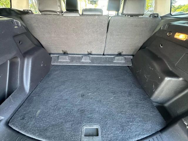 Photo of 2016 Shadow Black Ford Escape