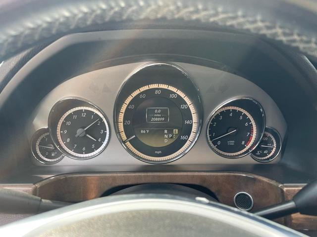 Photo of 2012 Silver Mercedes-Benz E-Class
