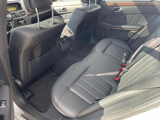 Photo of 2012 Silver Mercedes-Benz E-Class