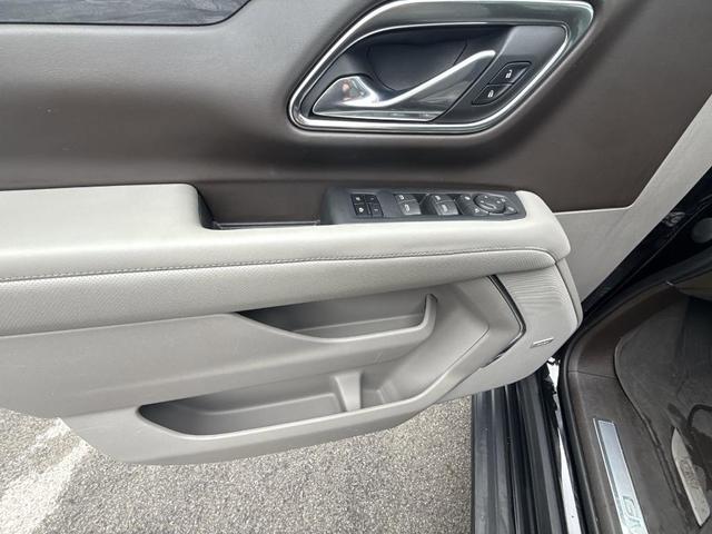 Photo of 2023 Onyx Black GMC Yukon