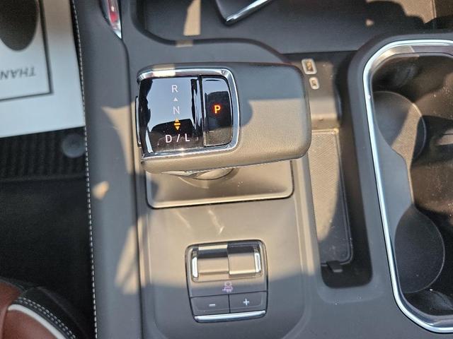 Photo of 2024 Onyx Black GMC Sierra 1500